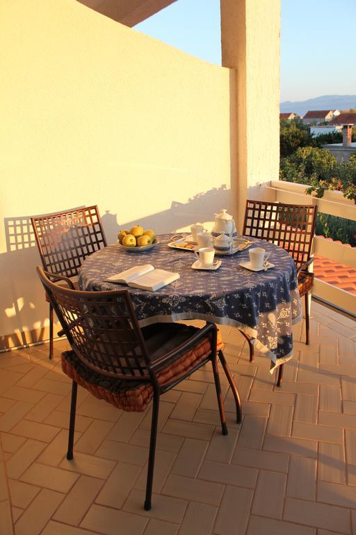 Apartments Ida Sućuraj 외부 사진